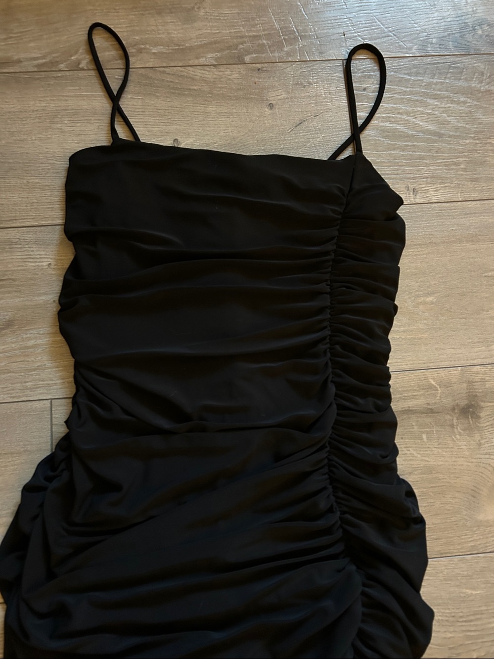 Classic Slim Ruched Mini Dress in Black - Picture 11 of 12